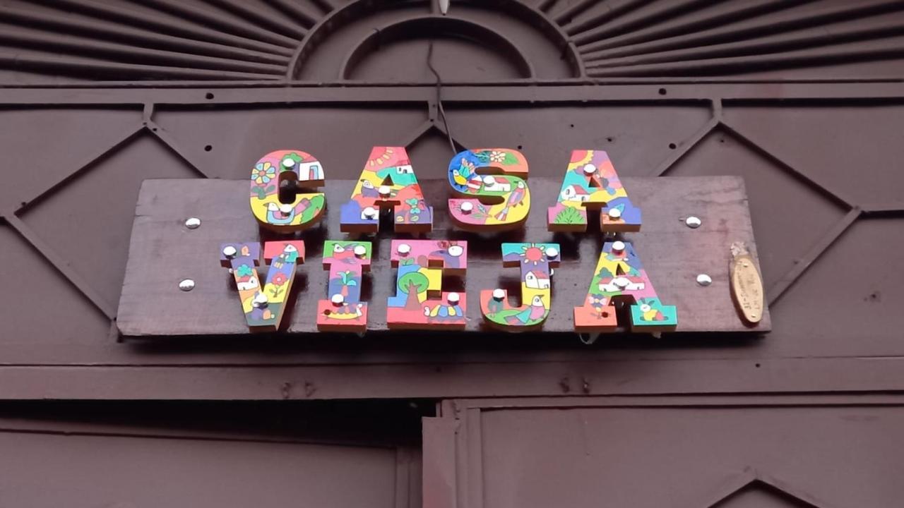 Casa Vieja Guest House Santa Ana Exteriör bild