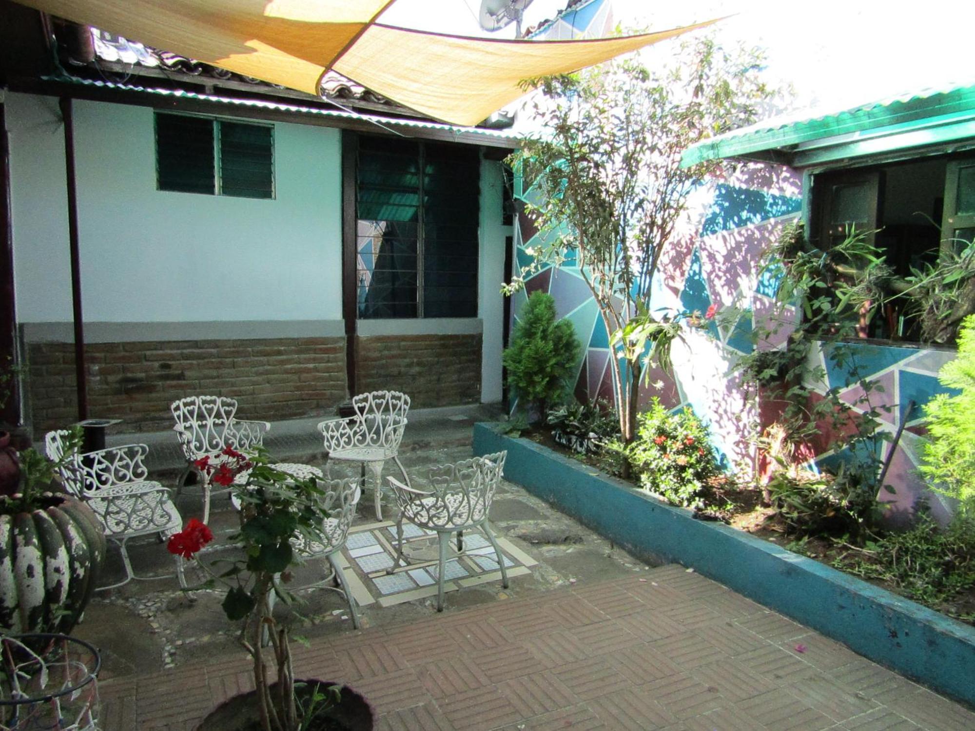 Casa Vieja Guest House Santa Ana Exteriör bild
